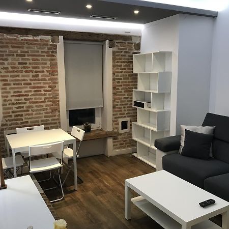 Airva: Apartamento Duque De La Victoria Valladolid Buitenkant foto